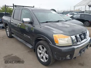 2008 Nissan Titan SE с VIN 1N6BA07D88N335310, выставлен на аукционе IAAI как лот 42441535 с пробегом 243 215 миль миль и . История ставок и продаж доступна на DreamBid. Изображение 1.