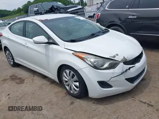2011 Hyundai Elantra Limited с VIN 5NPDH4AE1BH032618, выставлен на аукционе IAAI как лот 42355543 с пробегом 157 926 миль миль и . История ставок и продаж доступна на DreamBid. Изображение 1.