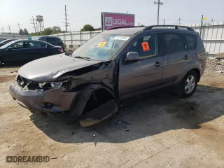 2008 Mitsubishi Outlander ES with VIN JA4LT21W28Z004958, listed as a Copart auction lot 49229365 with 184,358 mi miles and Non Repairable. Bid and sale history available at carsss.com. Image 1.