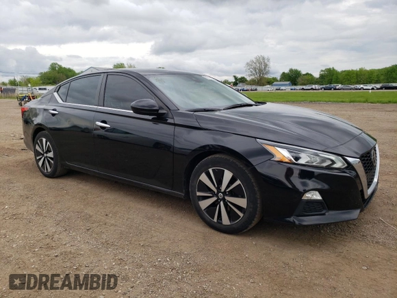 2021 Nissan Altima SV z VIN 1N4BL4DV4MN334978, wystawiony jako Copart lot #56906025 z przebiegiem 89 663 mil mil oraz Czysty tytuł • Clean title. Historia ofert i sprzedaży dostępna na DreamBid. Obrazek 4.