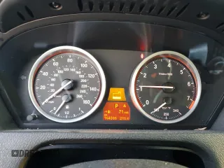 2014 BMW X6 xDrive35i with VIN 5UXFG2C52E0H09997, listed as a Copart auction lot 88328005 with 164,386 mi miles and Salvage Title. Bid and sale history available at carsss.com. Image 9.
