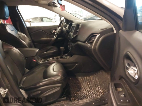 2020 Jeep Cherokee Altitude с VIN 1C4PJMLX9LD527561, выставлен на аукционе IAAI как лот 41417752 с пробегом 93 992 миль миль и . История ставок и продаж доступна на DreamBid. Изображение 5.