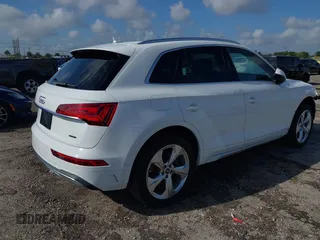 2021 Audi Q5 Prestige with VIN WA1CAAFY7M2034552, listed as a IAAI auction lot 41922211 with 52,235 mi miles and . Bid and sale history available at DreamBid. Image 4.