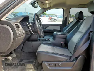 2008 Chevrolet Avalanche 3LT with VIN 3GNFK12368G235566, listed as a Copart auction lot 58640185 with 176,677 mi miles and Salvage title. Bid and sale history available at DreamBid. Image 7.