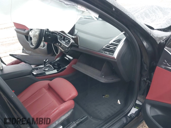 2023 BMW X4 xDrive30i z VIN 5UX33DT05P9R43464, wystawiony jako IAAI lot #41507571 z przebiegiem 32 914 mil mil oraz . Historia ofert i sprzedaży dostępna na DreamBid. Obrazek 5.