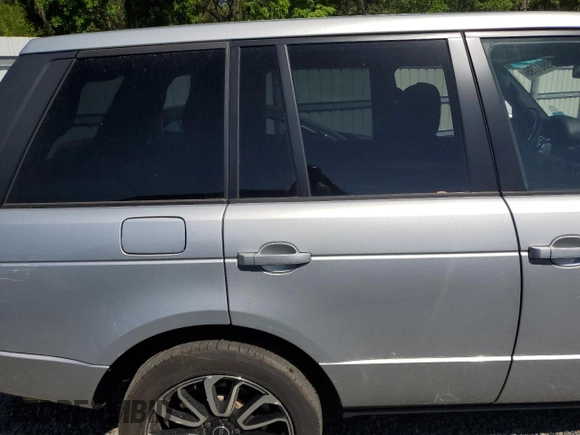 2012 Land Rover Range Rover SC с VIN SALMF1E49CA364278, выставлен на аукционе Copart как лот 49981795 с пробегом 92 086 миль миль и Чистый • Clean title. История ставок и продаж доступна на DreamBid. Изображение 11.