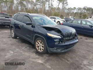 2014 Jeep Cherokee Latitude with VIN 1C4PJLCS2EW228418, listed as a IAAI auction lot 41416407 with 154,192 mi miles. Bid and sale history available at carsss.com. Image 1.