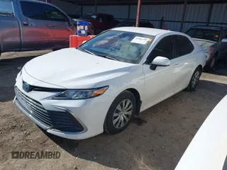 2022 Toyota Camry Hybrid LE with VIN 4T1C31AK7NU588937, listed as a IAAI auction lot 41401438 with 50,361 mi miles and . Bid and sale history available at carsss.com. Image 18.