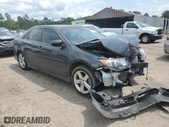 2014 Toyota Camry L with VIN 4T1BF1FK9EU732600, listed as a Copart auction lot 54983525 with 86,335 mi miles and Salvage Title. Bid and sale history available at DreamBid. Image 4.