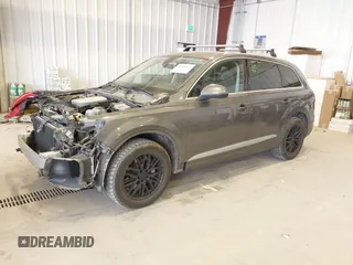 2019 Audi Q7 Premium Plus z VIN WA1LAAF7XKD045120, wystawiony jako IAAI lot #42426678 z przebiegiem 97 205 mil mil oraz . Historia ofert i sprzedaży dostępna na DreamBid. Obrazek 2.