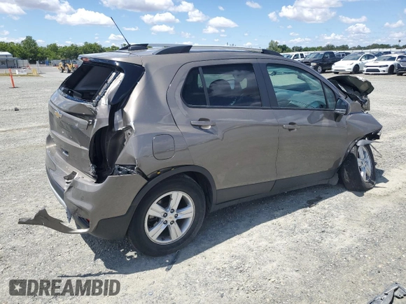 2021 Chevrolet Trax LT z VIN KL7CJPSB3MB331759, wystawiony jako Copart lot #56498305 z przebiegiem 79 340 mil mil oraz Nie do naprawy • Non repairable. Historia ofert i sprzedaży dostępna na DreamBid. Obrazek 3.
