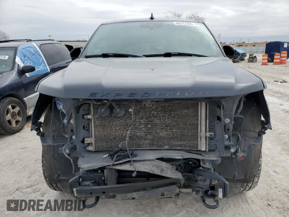 2020 Ford Expedition Max Limited with VIN 1FMJK2AT3LEA28378, listed as a Copart auction lot 46317305 with 200,084 mi miles and Salvage title. Bid and sale history available at DreamBid. Image 5.
