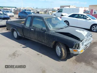 1994 Toyota Pickup z VIN JT4VN93D1R5041456, wystawiony jako IAAI lot #41916959 z przebiegiem 181 307 mil mil oraz . Historia ofert i sprzedaży dostępna na DreamBid. Obrazek 1.