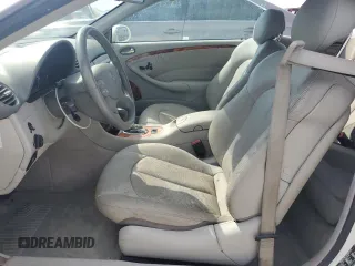 2005 Mercedes-Benz CLK 320 with VIN WDBTK65G45T054521, listed as a Copart auction lot 75249084 with Not Provided miles and Non Repairable. Bid and sale history available at DreamBid. Image 7.