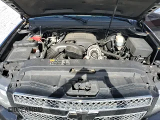 2013 Chevrolet Suburban LTZ with VIN 1GNSCKE0XDR364889, listed as a Copart auction lot 77598334 with 161,656 mi miles and Salvage Title. Bid and sale history available at carsss.com. Image 12.