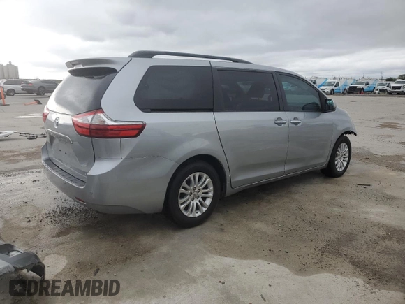 2017 Toyota Sienna XLE Auto Access Seat with VIN 5TDYZ3DC5HS836006, listed as a Copart auction lot 51231435 with 63,342 mi miles and Salvage Title. Bid and sale history available at DreamBid. Image 3.