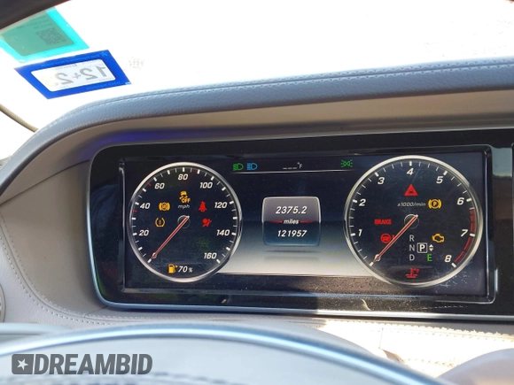 2015 Mercedes-Benz S-Class S 550 with VIN WDDUG8CB0FA077923, listed as a IAAI auction lot 41337033 with 121,957 mi miles. Bid and sale history available at carsss.com. Image 7.