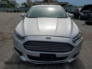 2015 Ford Fusion SE with VIN 3FA6P0H7XFR213558, listed as a Copart auction lot 60830085 with 102,098 mi miles and Salvage title. Bid and sale history available at DreamBid. Image 5.