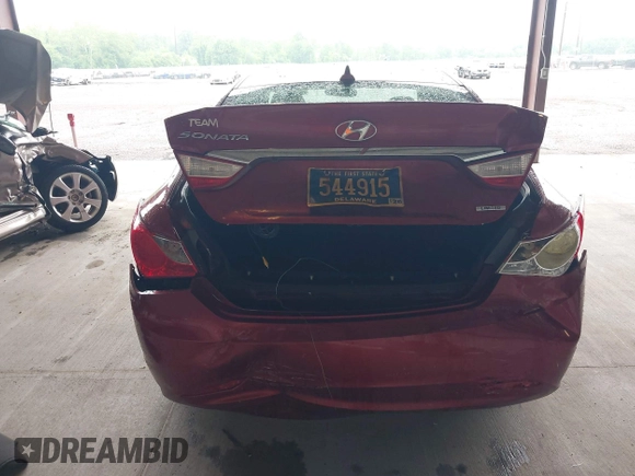 2011 Hyundai Sonata Limited z VIN 5NPEC4ACXBH305525, wystawiony jako IAAI lot #42243553 z przebiegiem 231 094 mil mil oraz . Historia ofert i sprzedaży dostępna na DreamBid. Obrazek 16.