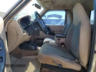 2000 Ford Ranger XL with VIN 1FTYR14V5YTA14815, listed as a Copart auction lot 48729045 with 204,497 mi miles and Clean Title. Bid and sale history available at carsss.com. Image 7.