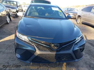 2018 Toyota Camry LE with VIN 4T1B11HK8JU554927, listed as a IAAI auction lot 41628449 with 152,942 mi miles. Bid and sale history available at carsss.com. Image 12.