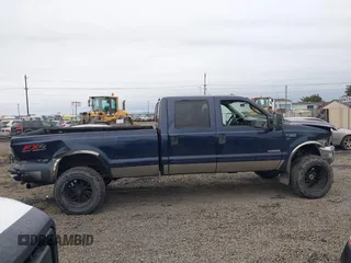 2003 Ford F-350 XL z VIN 1FTSW31PX3EB33845, wystawiony jako IAAI lot #42138067 z przebiegiem 397 266 mil mil oraz . Historia ofert i sprzedaży dostępna na DreamBid. Obrazek 13.