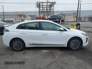 2020 Hyundai Ioniq SE with VIN KMHC75LJ2LU071350, listed as a IAAI auction lot 42169600 with 74,011 mi miles and . Bid and sale history available at DreamBid. Image 13.
