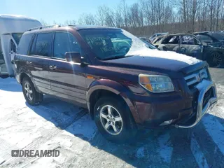 2008 Honda Pilot EX-L with VIN 5FNYF18558B033192, listed as a IAAI auction lot 41378869 with 186,709 mi miles. Bid and sale history available at carsss.com. Image 1.