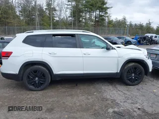 2019 Volkswagen Atlas SEL with VIN 1V2MR2CAXKC594264, listed as a IAAI auction lot 41872023 with 60,807 mi miles and . Bid and sale history available at DreamBid. Image 14.