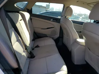 2018 Hyundai Tucson SE with VIN KM8J23A40JU808341, listed as a Copart auction lot 42802795 with 46,639 mi miles and Salvage Title. Bid and sale history available at carsss.com. Image 10.