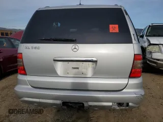 2005 Mercedes-Benz M 350 z VIN 4JGAB57E75A523414, wystawiony jako Copart lot #45756095 z przebiegiem 178 005 mil mil oraz Szkoda całkowita • Salvage title. Historia ofert i sprzedaży dostępna na DreamBid. Obrazek 6.