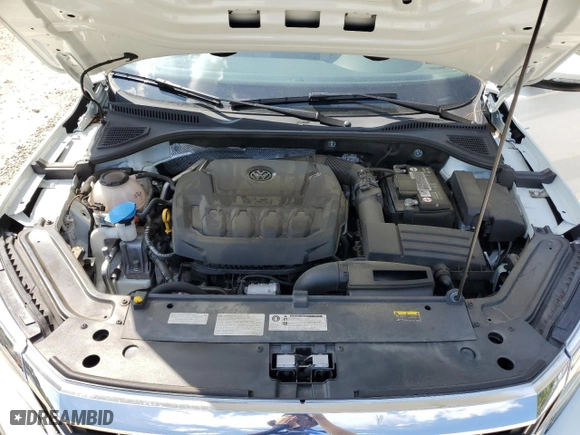 2020 Volkswagen Passat 2.0T R-Line with VIN 1VWMA7A33LC008609, listed as a Copart auction lot 65631523 with 31,701 mi miles and Salvage Title. Bid and sale history available at carsss.com. Image 11.