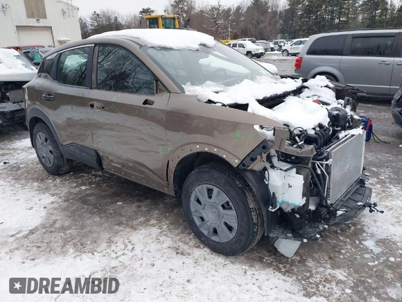 2025 Nissan Kicks S with VIN 3N8AP6BBXSL313200, listed as a IAAI auction lot 41546583 with 5,964 mi miles and . Bid and sale history available at DreamBid. Image 1.
