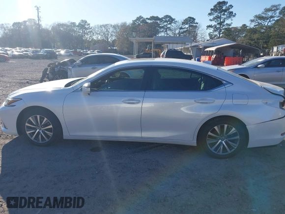 2020 Lexus ES with VIN 58ADZ1B11LU076606, listed as a IAAI auction lot 41274145 with 93,074 mi miles. Bid and sale history available at carsss.com. Image 14.