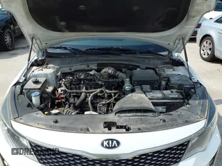 2016 Kia Optima SXL Turbo with VIN 5XXGV4L26GG015874, listed as a IAAI auction lot 42127366 with 166,970 mi miles. Bid and sale history available at carsss.com. Image 10.