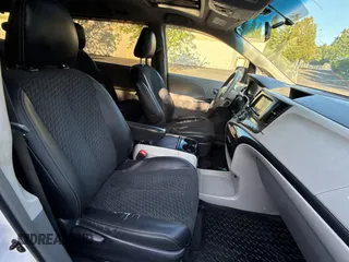 2011 Toyota Sienna SE с VIN 5TDXK3DC0BS060424, выставлен на аукционе Copart как лот 59059645 с пробегом 149 337 миль миль и Чистый • Clean title. История ставок и продаж доступна на DreamBid. Изображение 5.