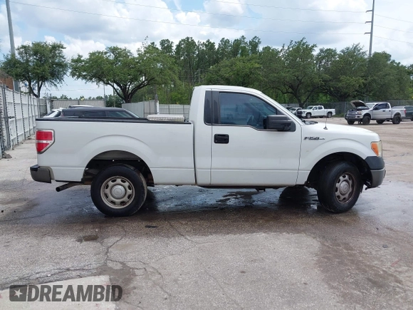 2013 Ford F-150 XL with VIN 1FTMF1CM9DFC13973, listed as a IAAI auction lot 42326721 with 209,911 mi miles and . Bid and sale history available at DreamBid. Image 13.