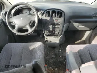 2002 Dodge Caravan with VIN 1D8GP24E87B192733, listed as a Copart auction lot 75560784 with 221,878 mi miles and Non repairable. Bid and sale history available at DreamBid. Image 8.