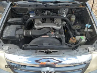 2005 Suzuki XL7 LX z VIN JS3TY92VX54102488, wystawiony jako Copart lot #56700595 z przebiegiem 169 827 mil mil oraz Szkody całkowita. Historia ofert i sprzedaży dostępna na DreamBid. Obrazek 12.