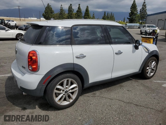 2012 MINI Countryman z VIN WMWZB3C56CWM01948, wystawiony jako Copart lot #54781705 z przebiegiem 128 374 mil mil oraz Szkoda całkowita • Salvage title. Historia ofert i sprzedaży dostępna na DreamBid. Obrazek 3.