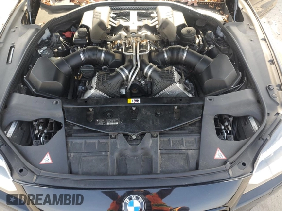 2014 BMW M6 z VIN WBSLZ9C54ED651171, wystawiony jako Copart lot #84425644 z przebiegiem 73 352 mil mil oraz Szkoda całkowita • Salvage title. Historia ofert i sprzedaży dostępna na DreamBid. Obrazek 11.