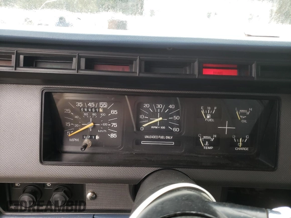 1986 Ford F-150 with VIN 2FTDF15Y2GCB58735, listed as a Copart auction lot 46732215 with 54,401 mi miles and Clean Title. Bid and sale history available at carsss.com. Image 9.