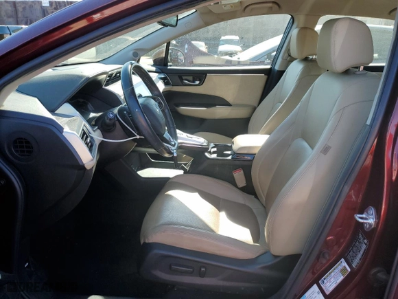 2018 Honda Clarity Plug-In Hybrid Touring with VIN JHMZC5F30JC001502, listed as a Copart auction lot 60911633 with 50,500 mi miles. Bid and sale history available at carsss.com. Image 7.