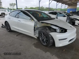 2023 Tesla Model 3 z VIN 5YJ3E1EA1PF543214, wystawiony jako Copart lot #53953185 z przebiegiem 41 701 mil mil oraz Szkoda całkowita • Salvage title. Historia ofert i sprzedaży dostępna na DreamBid. Obrazek 4.