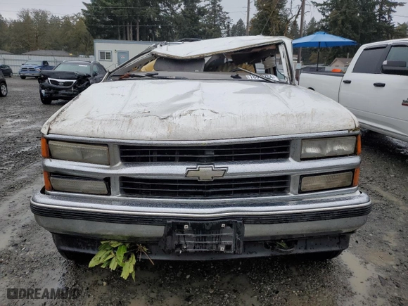 1997 Chevrolet Tahoe with VIN 1GNEK13R3VJ327002, listed as a Copart auction lot 78852764 with 193,641 mi miles and Salvage Title. Bid and sale history available at carsss.com. Image 5.