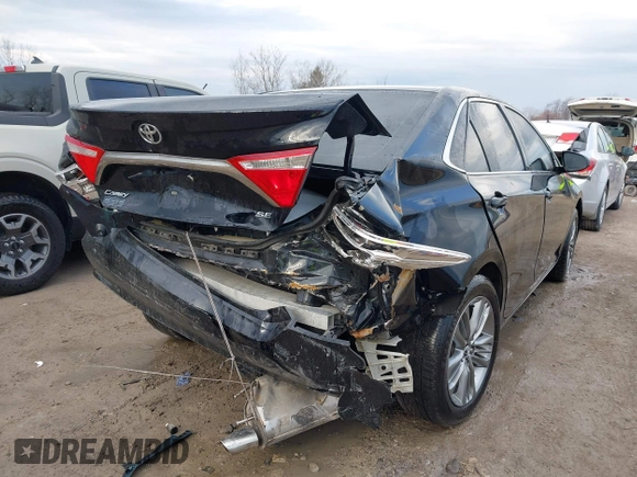 2017 Toyota Camry XLE with VIN 4T1BF1FKXHU425831, listed as a IAAI auction lot 41897698 with 149,296 mi miles. Bid and sale history available at carsss.com. Image 4.