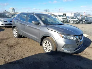 2022 Nissan Rogue Sport SV with VIN JN1BJ1BW2NW481986, listed as a IAAI auction lot 41337460 with 47,718 mi miles. Bid and sale history available at carsss.com. Image 1.