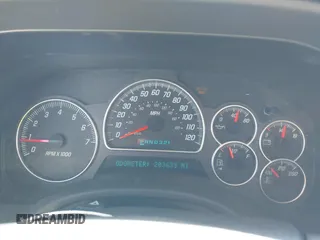 2002 GMC Envoy SLT z VIN 1GKDT13S322146884, wystawiony jako IAAI lot #42244937 z przebiegiem 203 633 mil mil oraz . Historia ofert i sprzedaży dostępna na DreamBid. Obrazek 7.