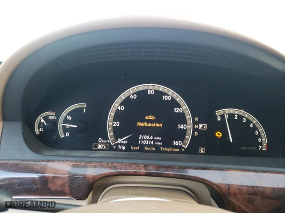 2007 Mercedes-Benz S-Class 5.5L V8 with VIN WDDNG86X27A095627, listed as a Copart auction lot 42142825 with 110,314 mi miles and Clean Title. Bid and sale history available at carsss.com. Image 9.