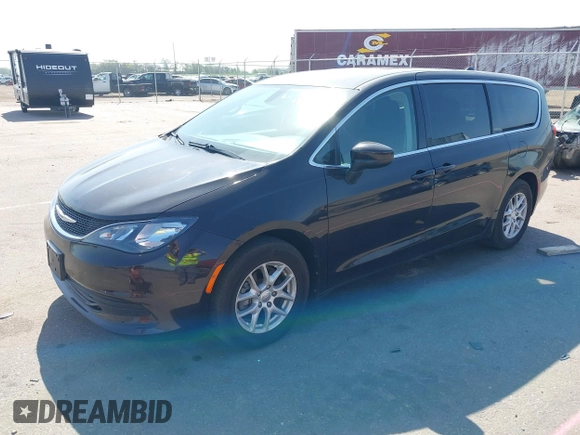2017 Chrysler Pacifica Touring with VIN 2C4RC1DG7HR695171, listed as a IAAI auction lot 42230782 with 114,273 mi miles and . Bid and sale history available at DreamBid. Image 17.